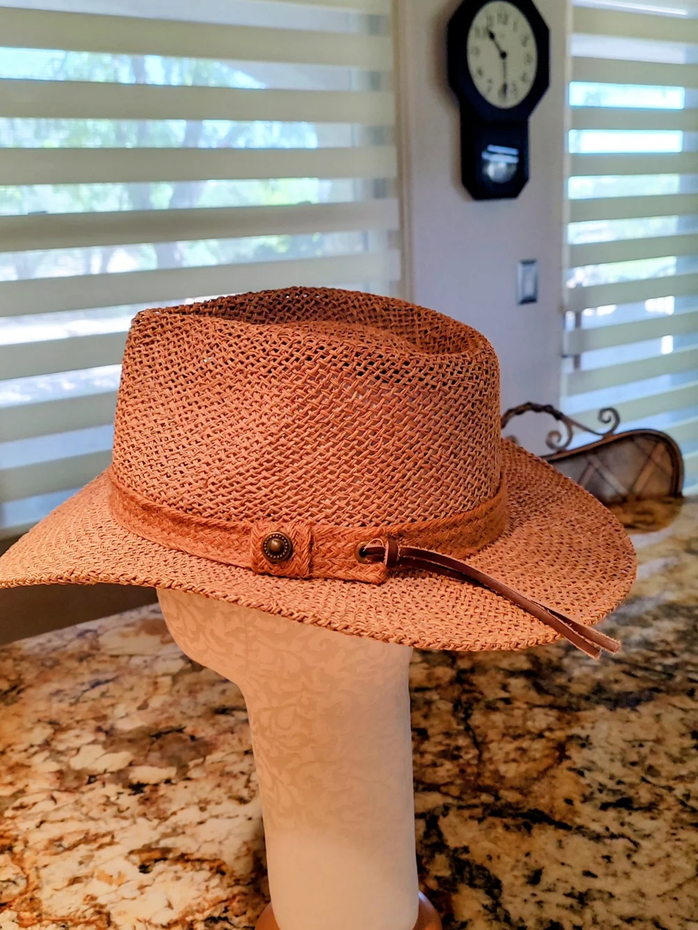 Men's Woven Straw Fedora Hat in Tan with Leather Trim